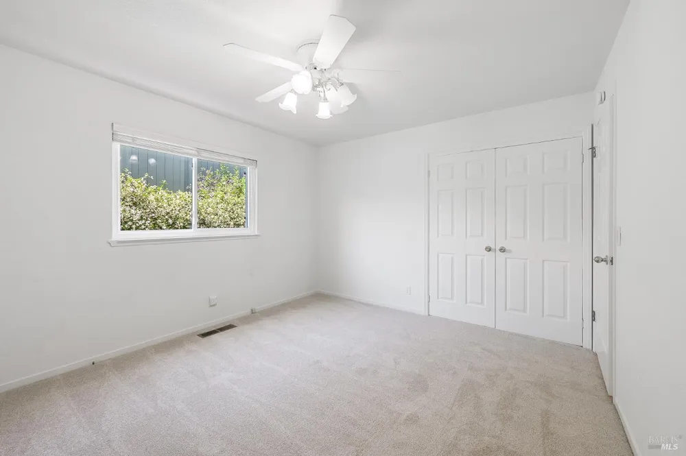 9151 Piccadilly Circle, Windsor, CA 95492