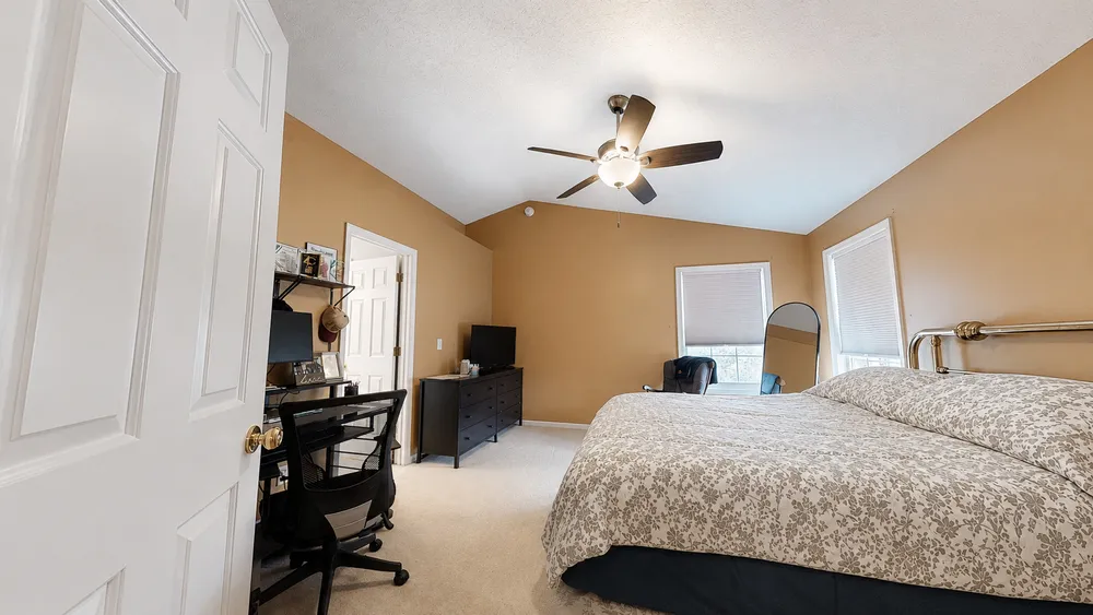 302 E Orchard Dr, Mahomet, IL 61853