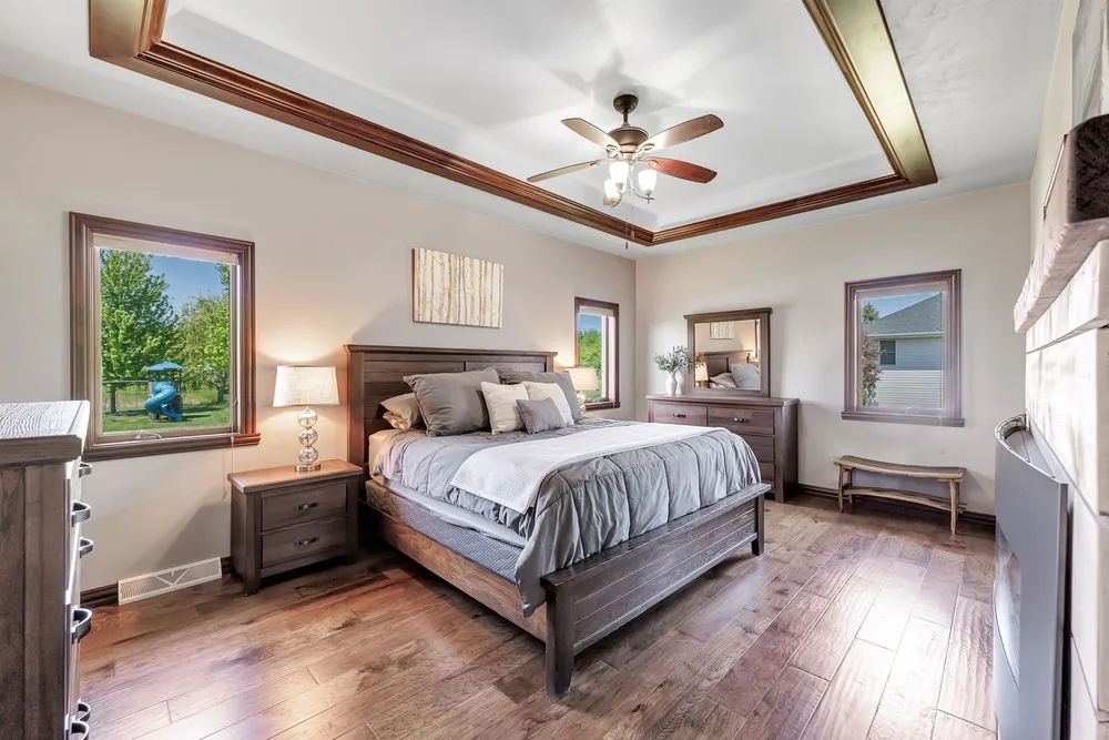 3660 Euro Ln, De Pere, WI 54115