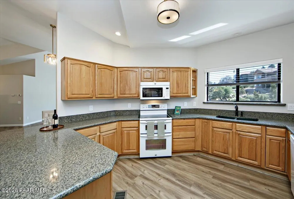 2240 Mission Way, Prescott, AZ 86301