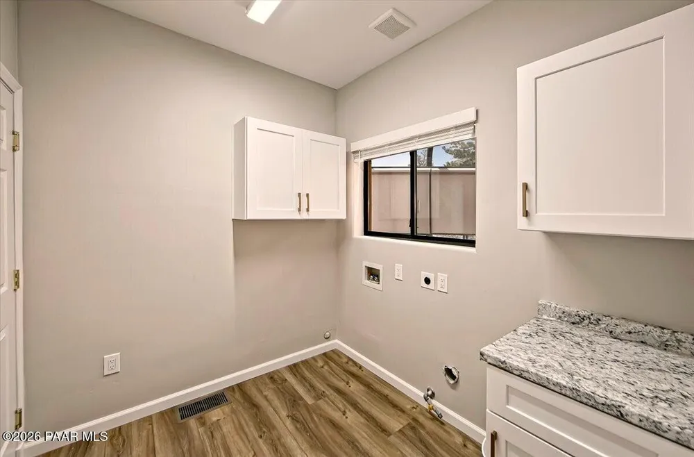 2240 Mission Way, Prescott, AZ 86301