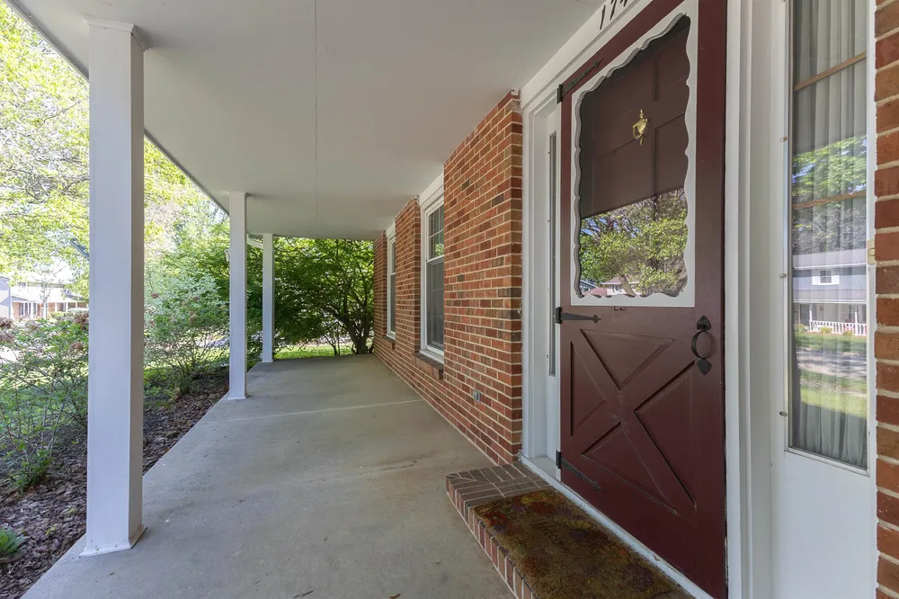 1740 N Eugene St, Appleton, WI 54914