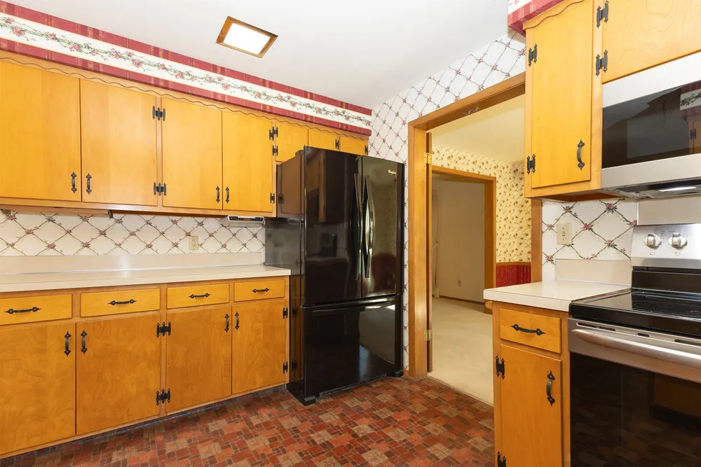 1740 N Eugene St, Appleton, WI 54914