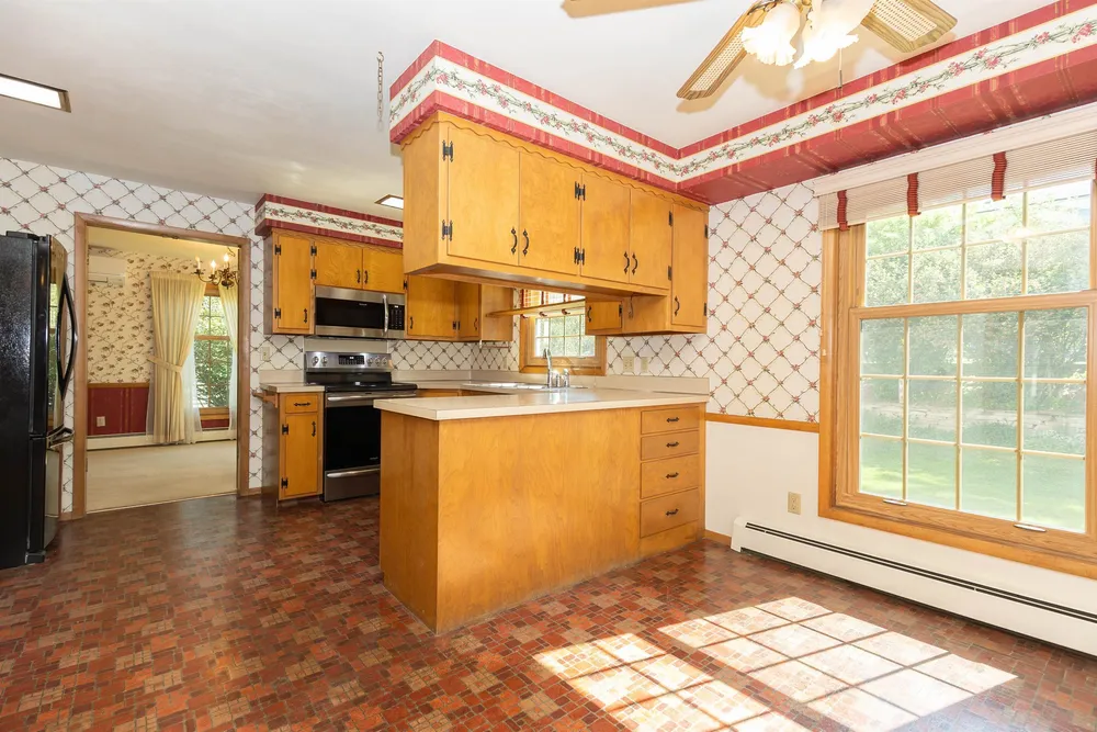 1740 N Eugene St, Appleton, WI 54914