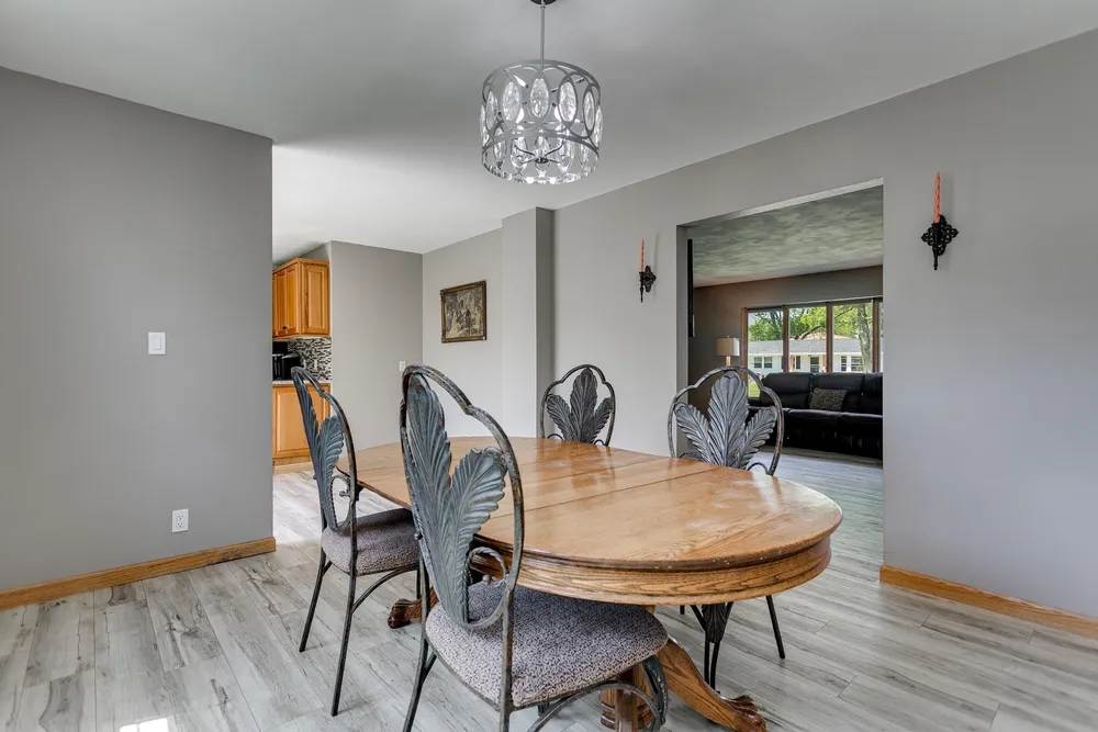 1805 E Marquette St, Appleton, WI 54911