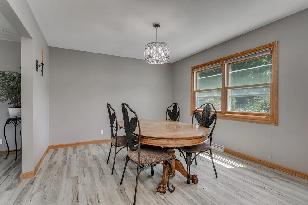 1805 E Marquette St, Appleton, WI 54911