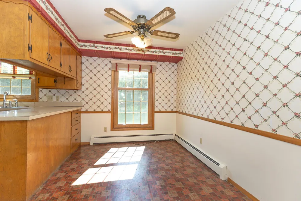 1740 N Eugene St, Appleton, WI 54914
