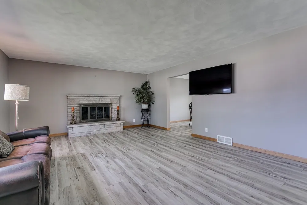 1805 E Marquette St, Appleton, WI 54911