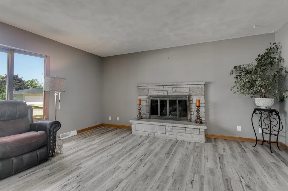 1805 E Marquette St, Appleton, WI 54911