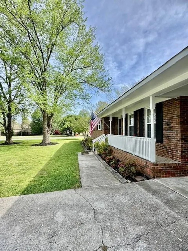 1701 Dug Gap Rd, Dalton, GA 30720