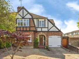Park Road, Burgess Hill photo