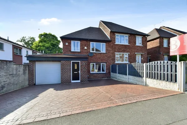 Richmond Park Crescent, Sheffield, S13