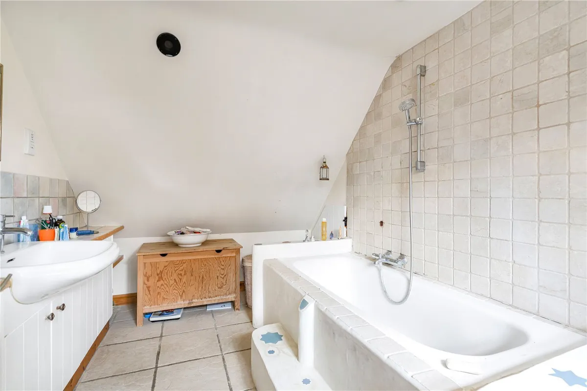 New Road, Shiplake, Henley-on-Thames, Oxfordshire, RG9