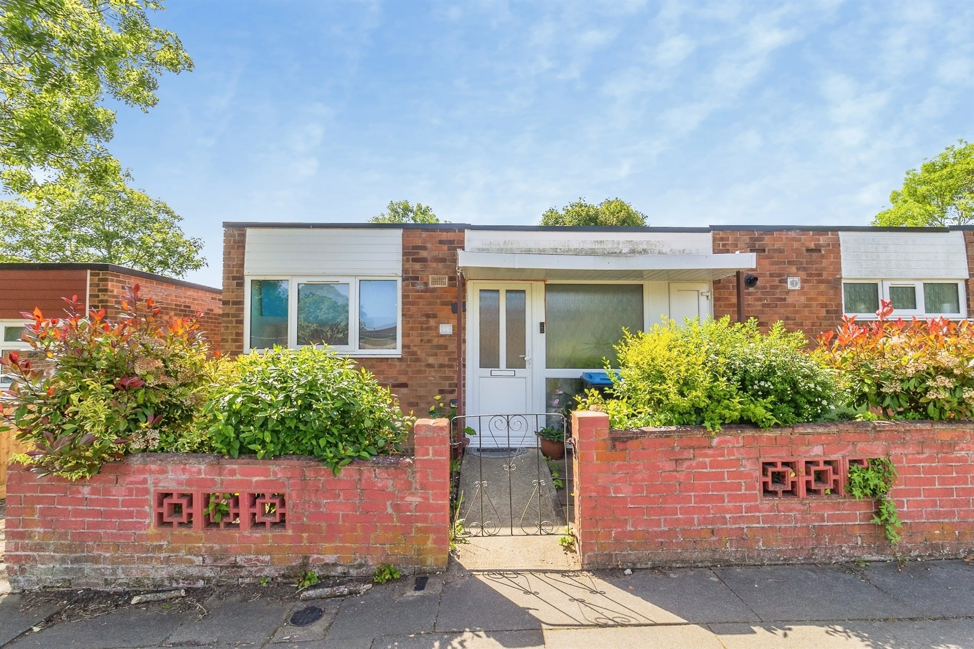 Property photo 0