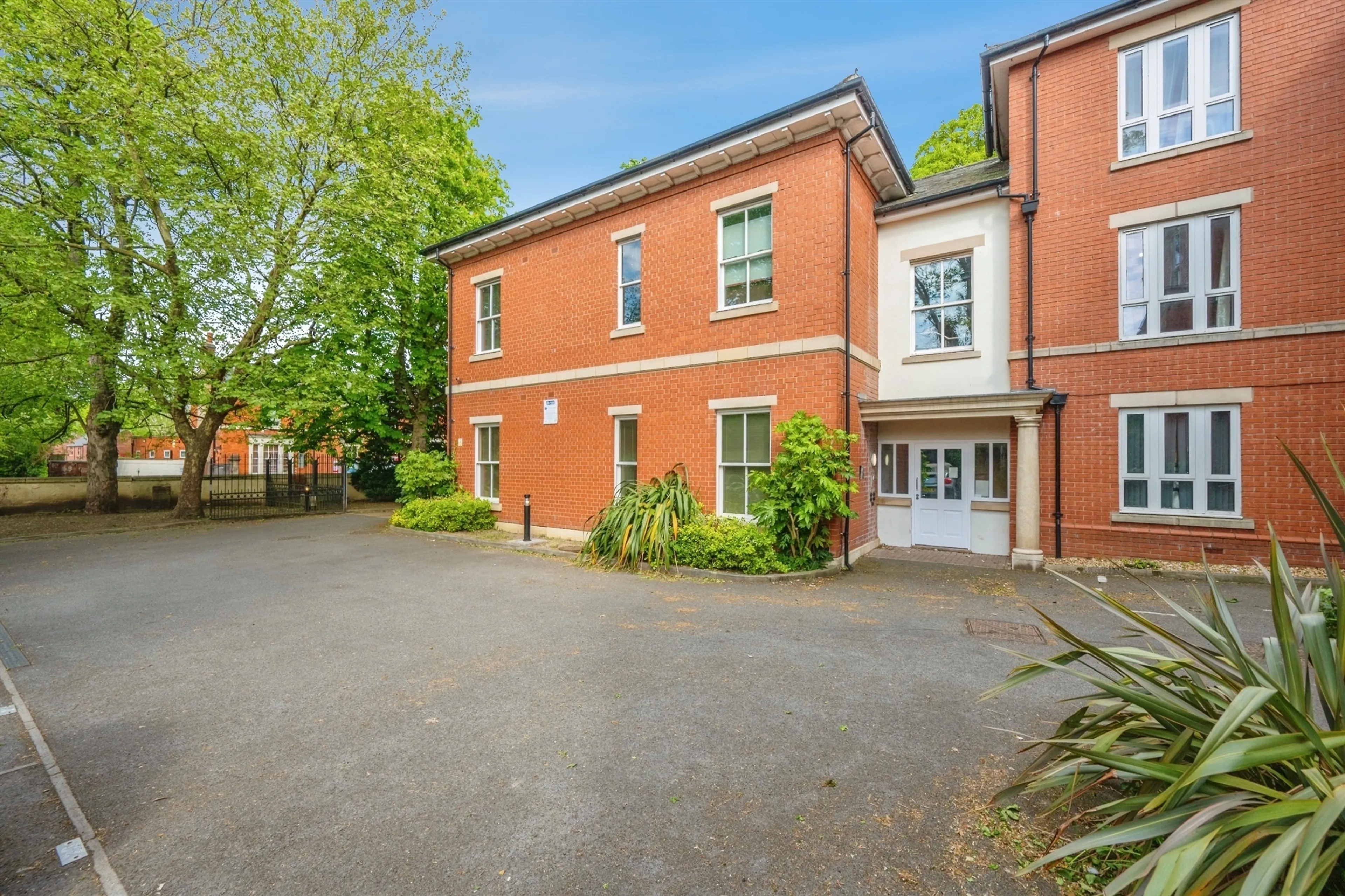 Property photo 16