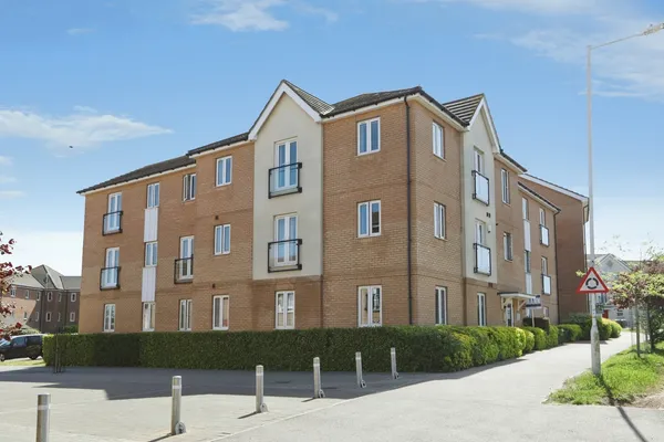 Thistle Hill Way, Minster on Sea, She...
