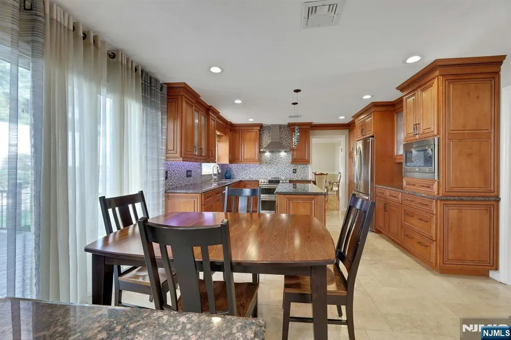 10 Viola Terrace, Washington, NJ 07676