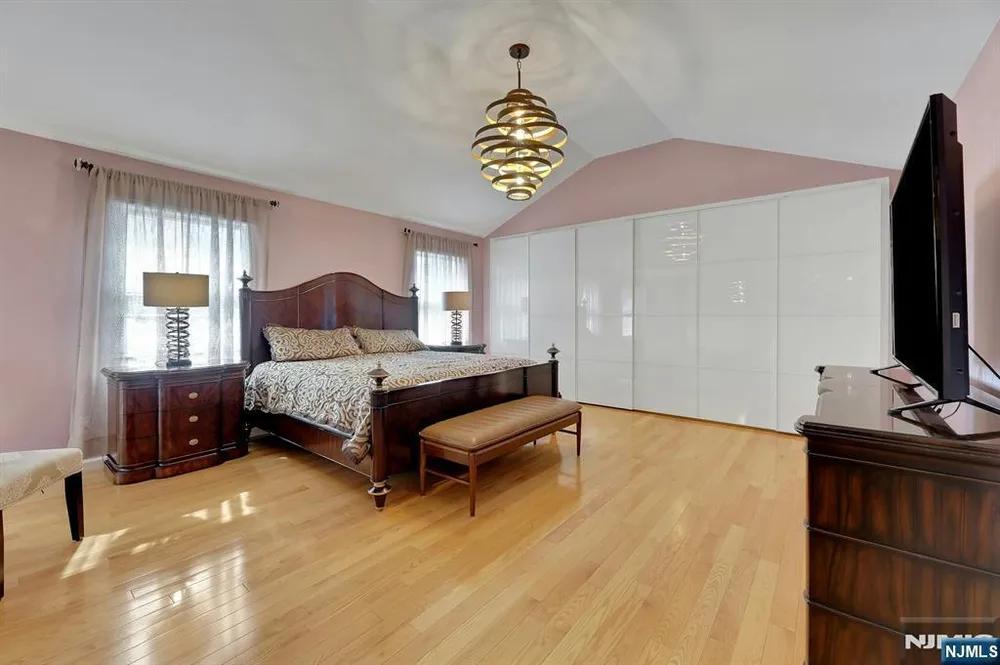 10 Viola Terrace, Washington, NJ 07676