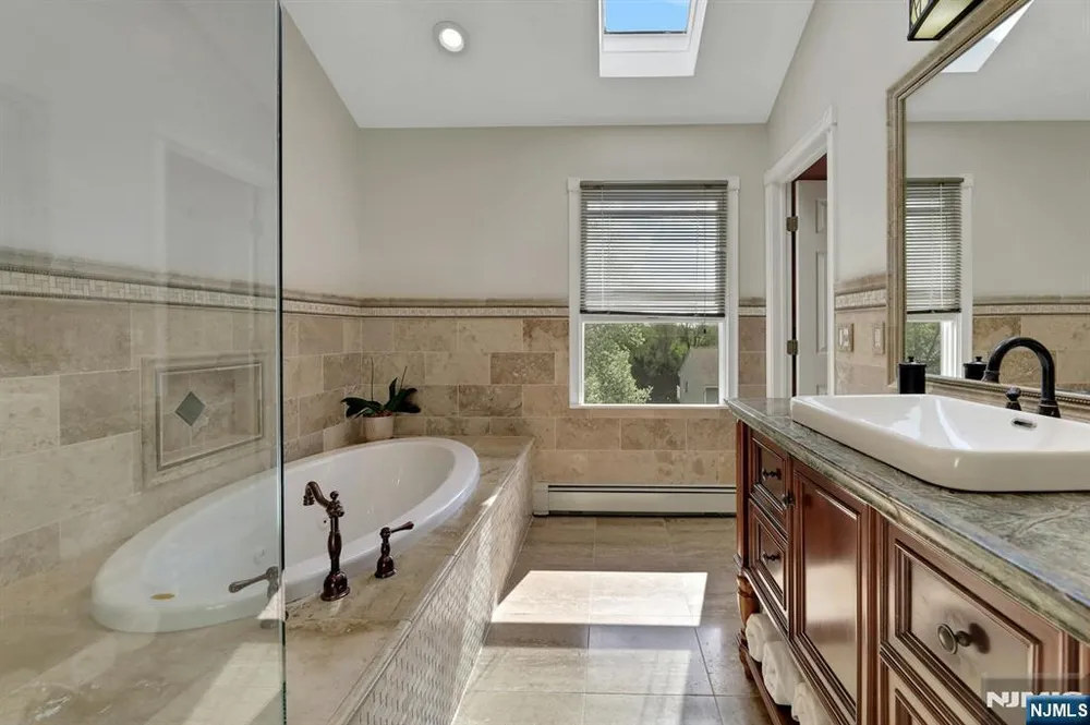 10 Viola Terrace, Washington, NJ 07676