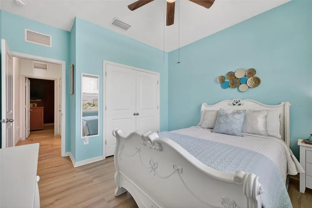 5667 Woodland Sage Dr, Sarasota, FL 34238-3518