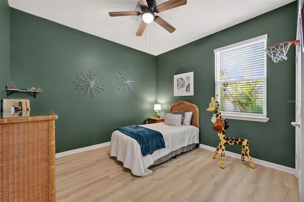 5667 Woodland Sage Dr, Sarasota, FL 34238-3518