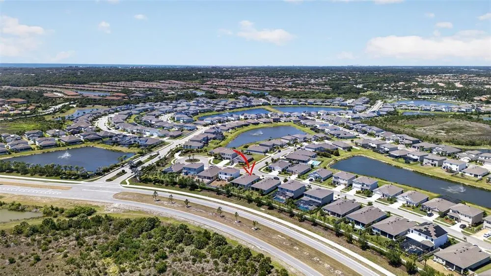5667 Woodland Sage Dr, Sarasota, FL 34238-3518