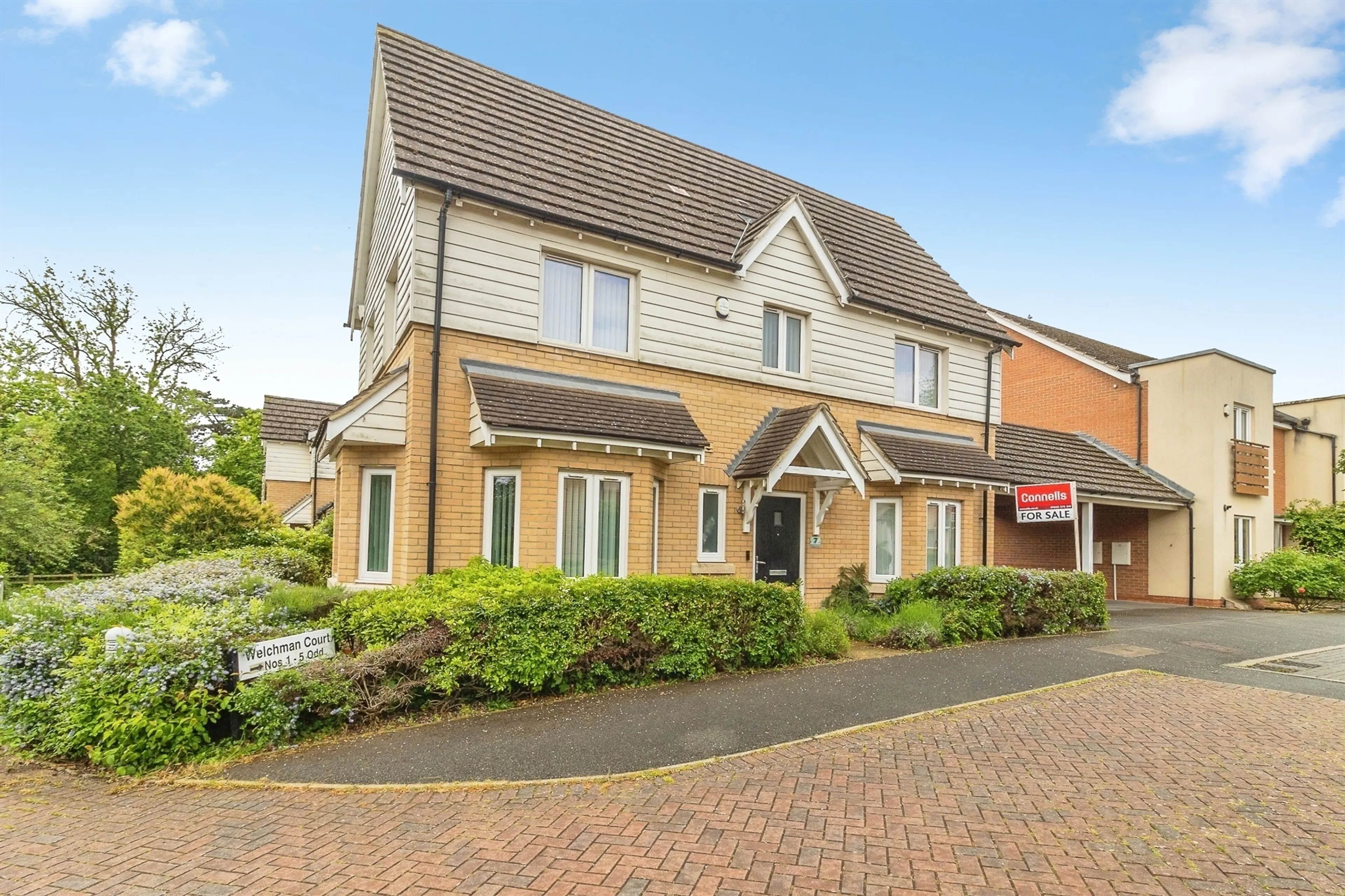 Property at Welchman Court, Bletchley, Milton Keynes