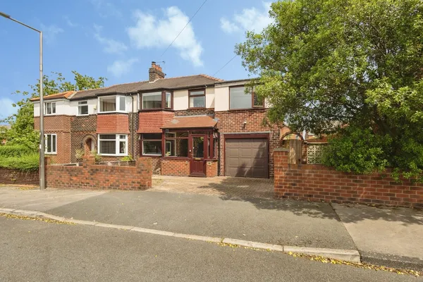 Kensington Road, Stockport, Greater M...