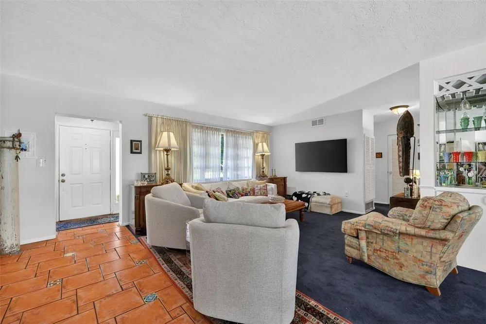 6100 Hollywood Blvd, Sarasota, FL 34231