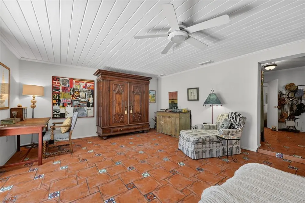 6100 Hollywood Blvd, Sarasota, FL 34231