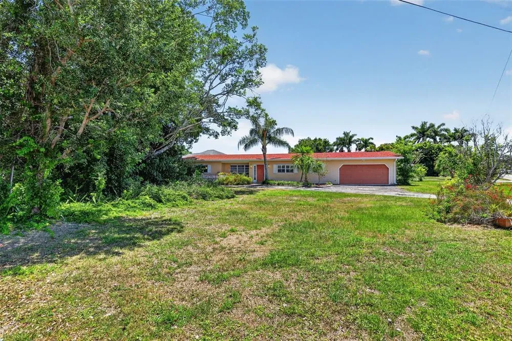 6100 Hollywood Blvd, Sarasota, FL 34231