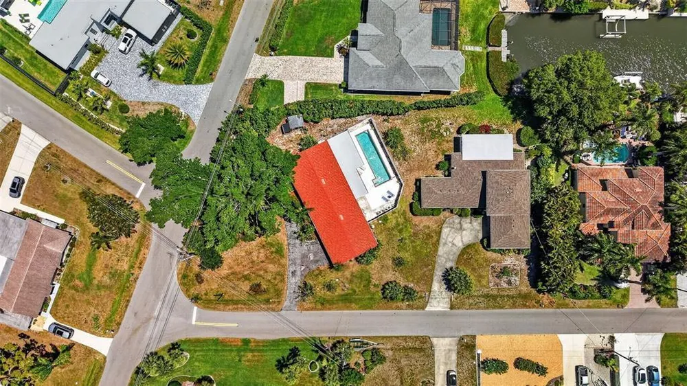 6100 Hollywood Blvd, Sarasota, FL 34231