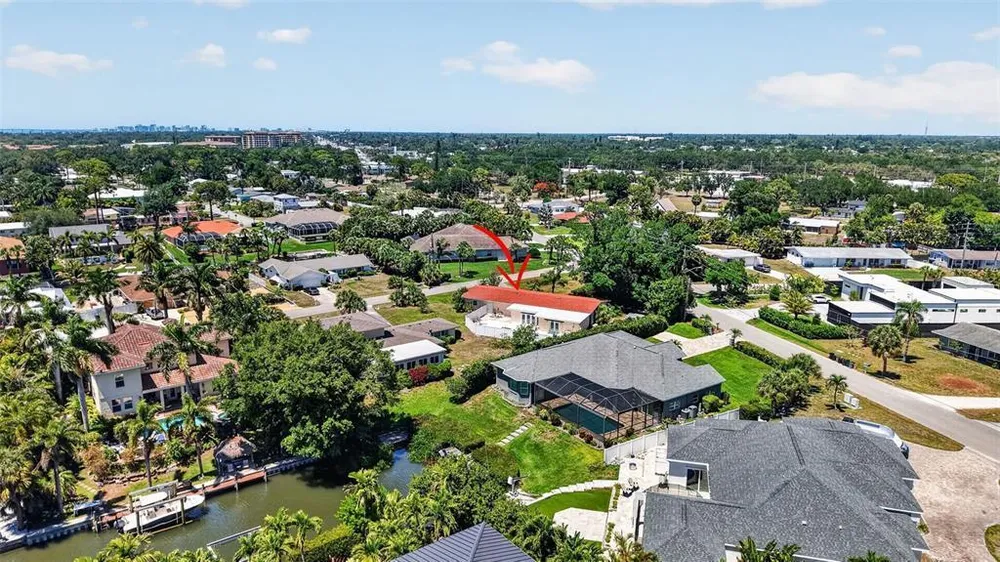 6100 Hollywood Blvd, Sarasota, FL 34231