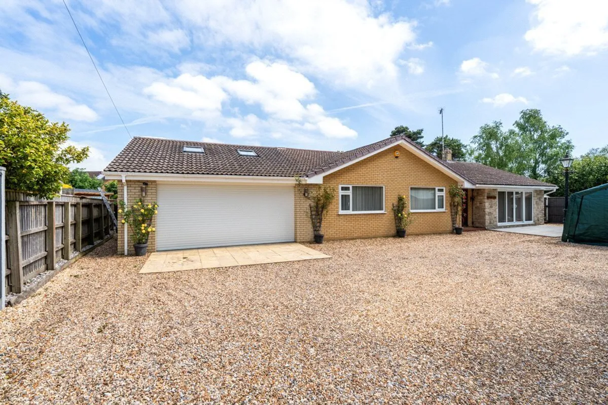 Ashurst Road, West Moors, Ferndown, Dorset, BH22