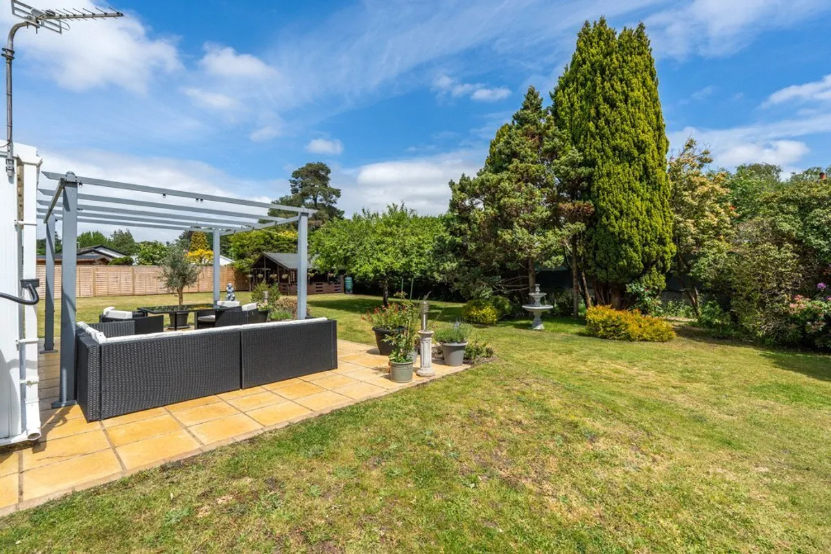 Ashurst Road, West Moors, Ferndown, Dorset, BH22