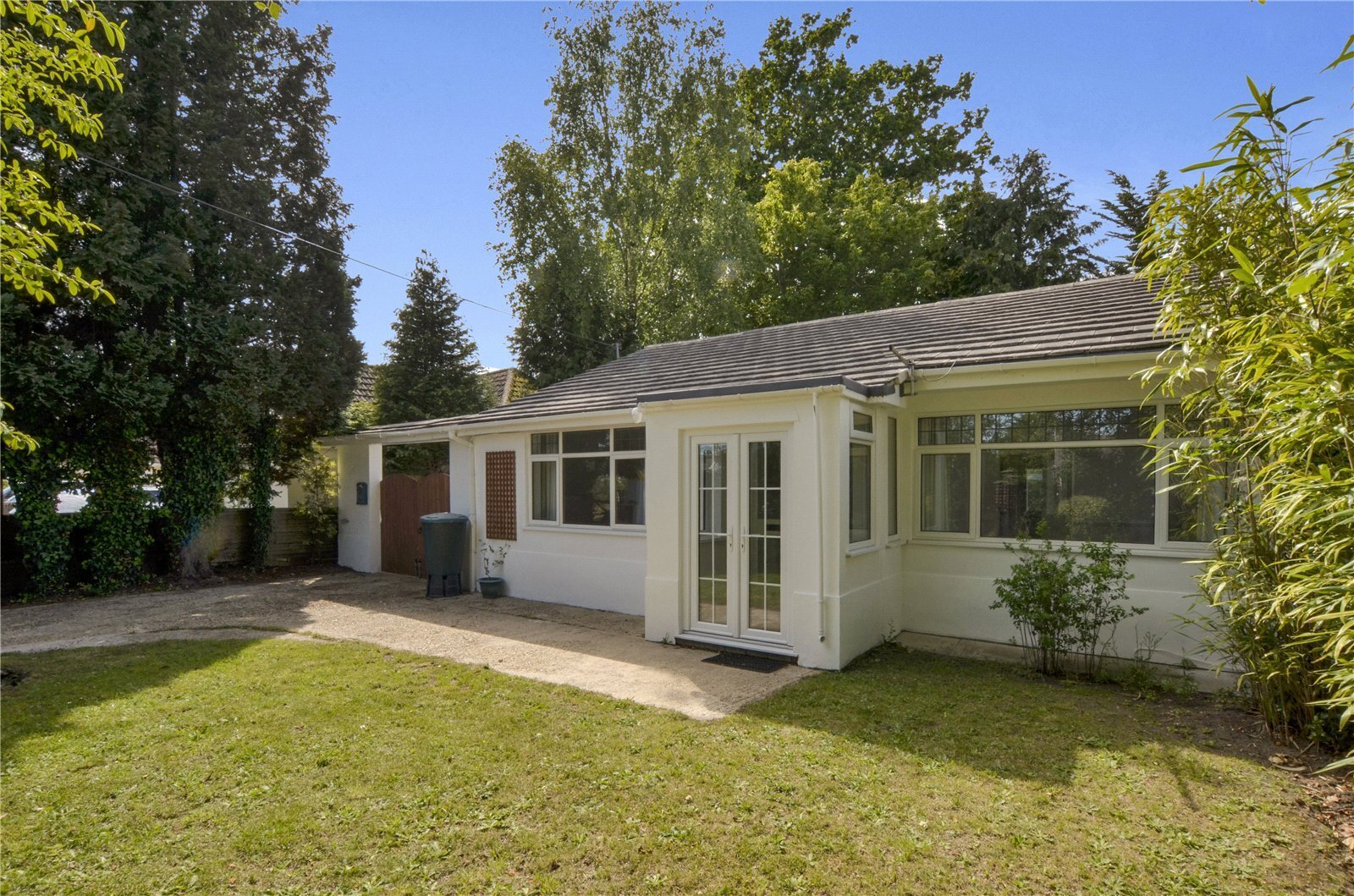 Oakhurst Road, West Moors, Ferndown, Dorset, BH22 Image 1