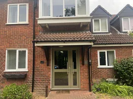 Yewlands, HODDESDON thumb 3