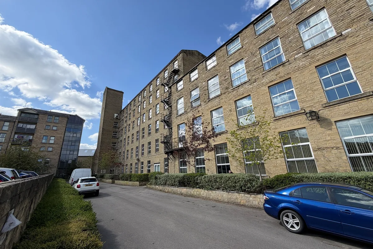 Westbury Street, Elland