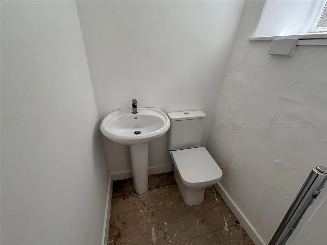 https://mr0.homeflow-assets.co.uk/files/photo/image/47414/9770/_x_/cTssRrJTsUSSNl5maO14Mg.jpg