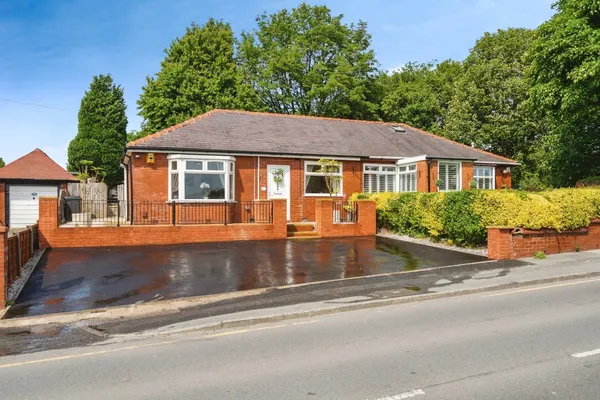 Highfield Road, Farnworth, Bolton, Gr...