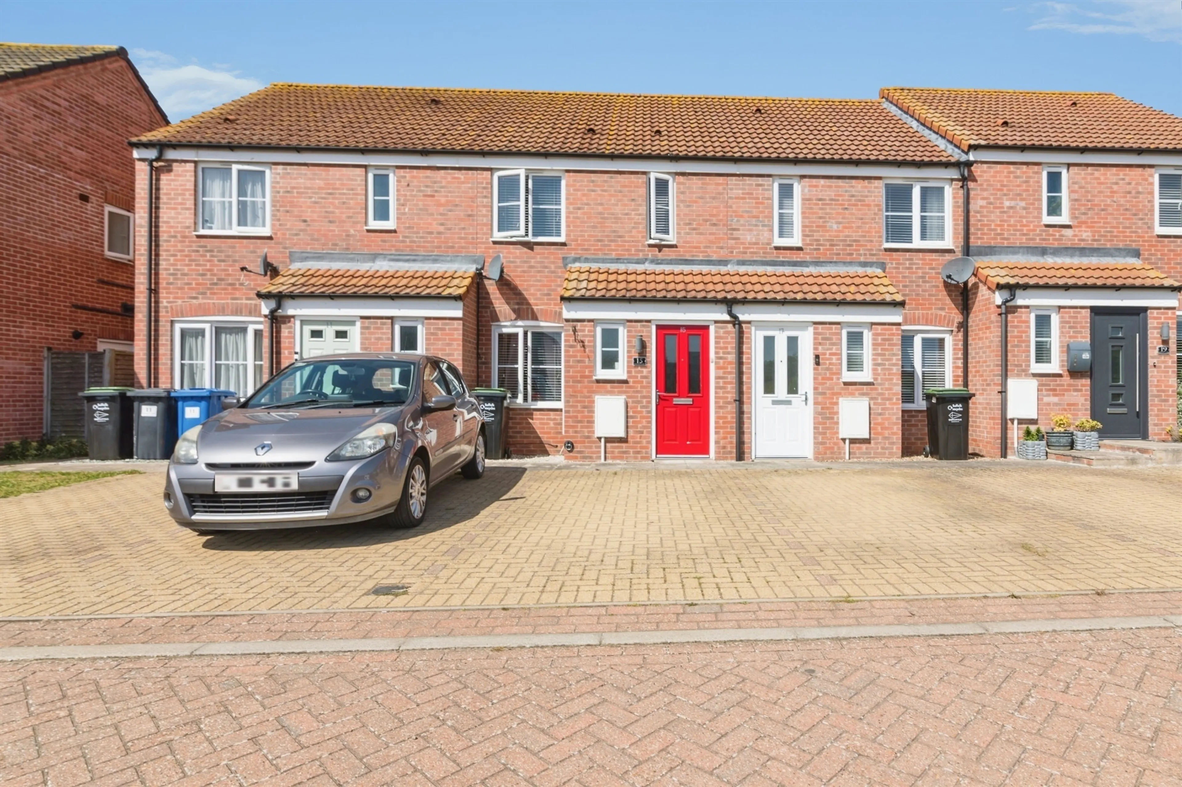 Property at Maplesden Close, Oulton, Lowestoft