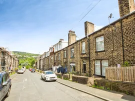 Boston Street, Sowerby Bridge thumb 2