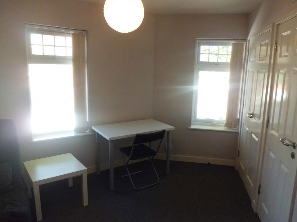 F7 Bournbrook House, B29 6BD Image 10