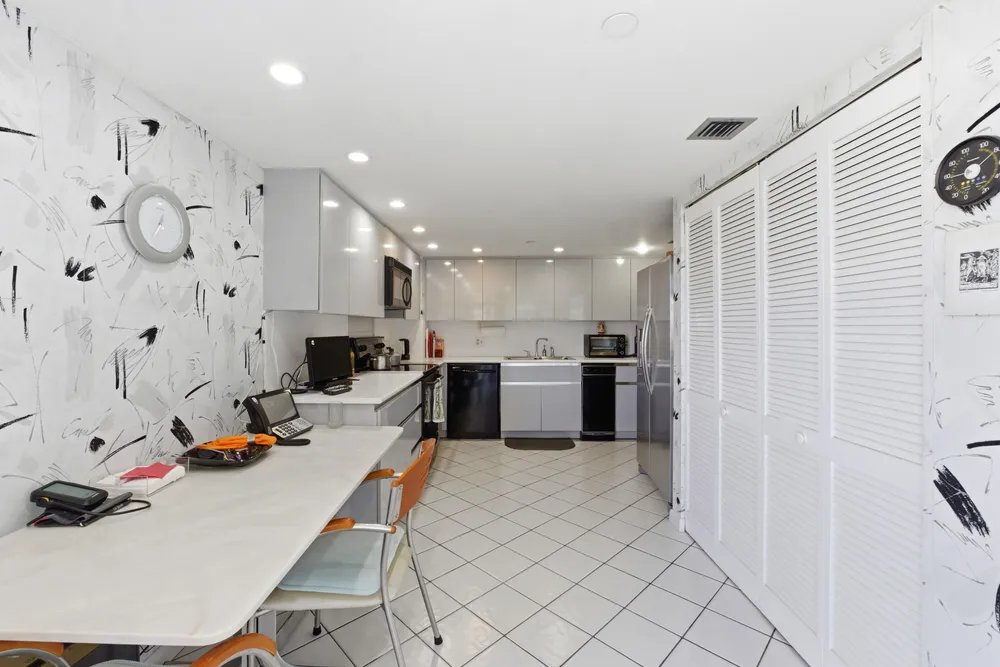 1167 Hillsboro Mile, Hillsboro Beach, FL 33062
