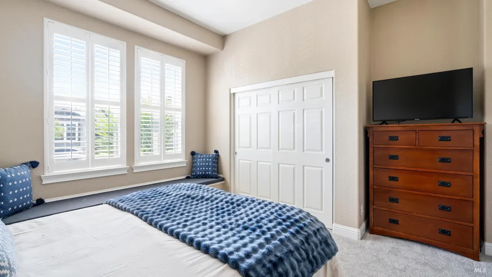 1168 Vintage Greens Dr, Windsor, CA 95492