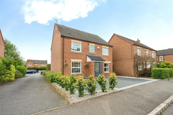 Leylands Way, Warwick, CV34