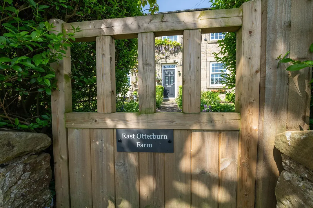 https://mr0.homeflow-assets.co.uk/files/photo/image/47418/6037/_x_/DSC_9763-41.jpg
