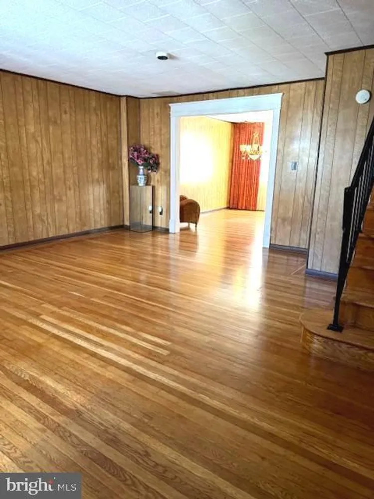 7316 Pittville Ave, Philadelphia, PA 19126