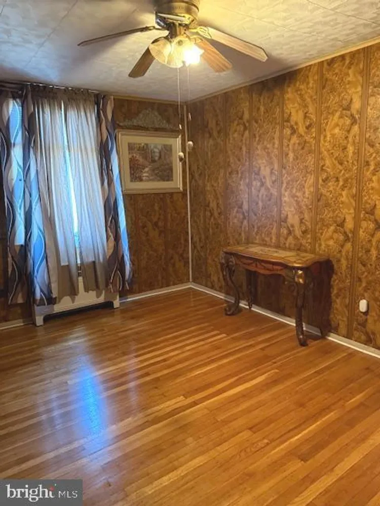 7316 Pittville Ave, Philadelphia, PA 19126