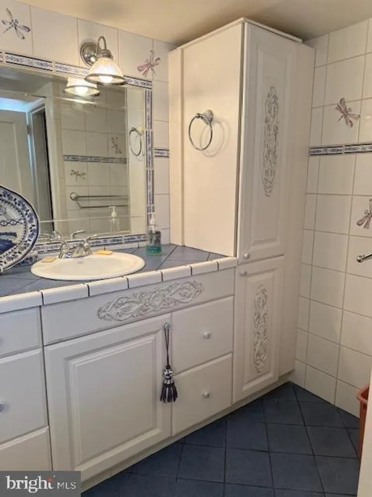7316 Pittville Ave, Philadelphia, PA 19126